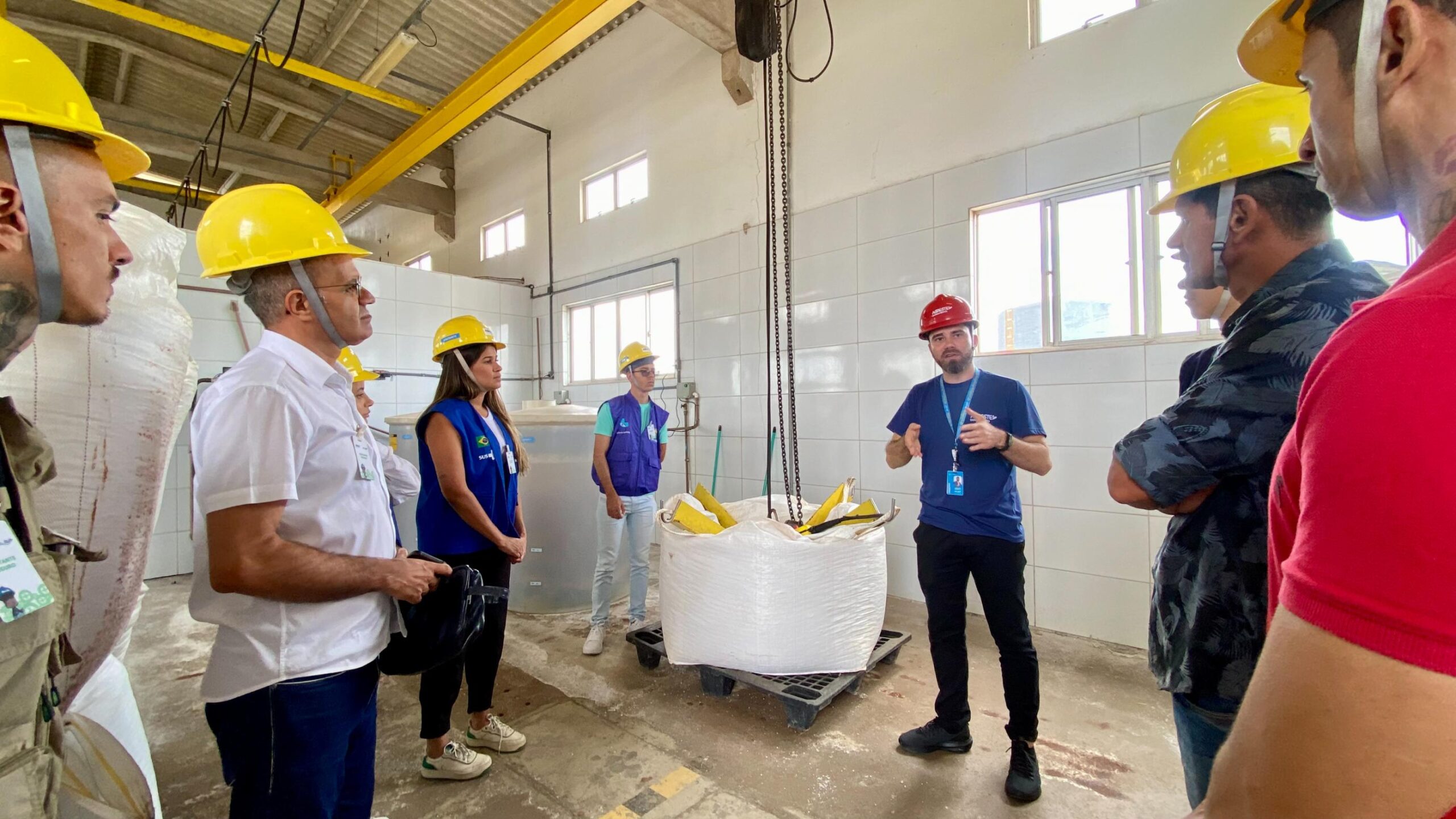 Técnicos da Sesau apresentam processo de análise da água para consumo humano