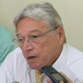 Teotônio Vilela comunica que não vai disputar Senado neste ano