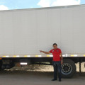 Santana do Ipanema adquire caminhão frigorífico