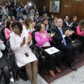 ‘Outubro Rosa’ começa no Congresso com prioridade para projetos de combate ao câncer de mama