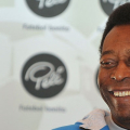 Pelé recebe alta após se recuperar de infecção urinária