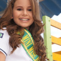 Aos 8 anos, candidata alagoana é escolhida Mini Miss Brasil 2014