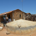 Governo entrega cisternas e barracas para agricultores de Palmeira nesta 2ª