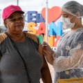 Quase mil pessoas se vacinam contra influenza no Dia D em Santana do Ipanema