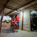 Alagoanos comemoram chegada de energia em comunidade quilombola