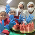 Nutricionistas do HGE ensinam crianças sobre os benefícios dos alimentos saudáveis