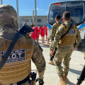Polícia Penal transfere presos ligados a facções criminosas em Alagoas