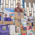 Prefeitura do Pilar distribui mais de 9 mil kits escolares entre estudantes da rede municipal