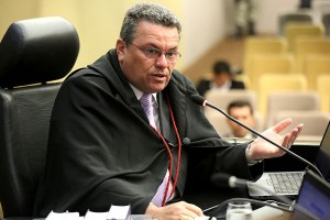 Decisão teve relatoria do desembargador Domingos de Araújo Lima Neto (Foto: Caio Loureiro / Assessoria TJ-AL)
